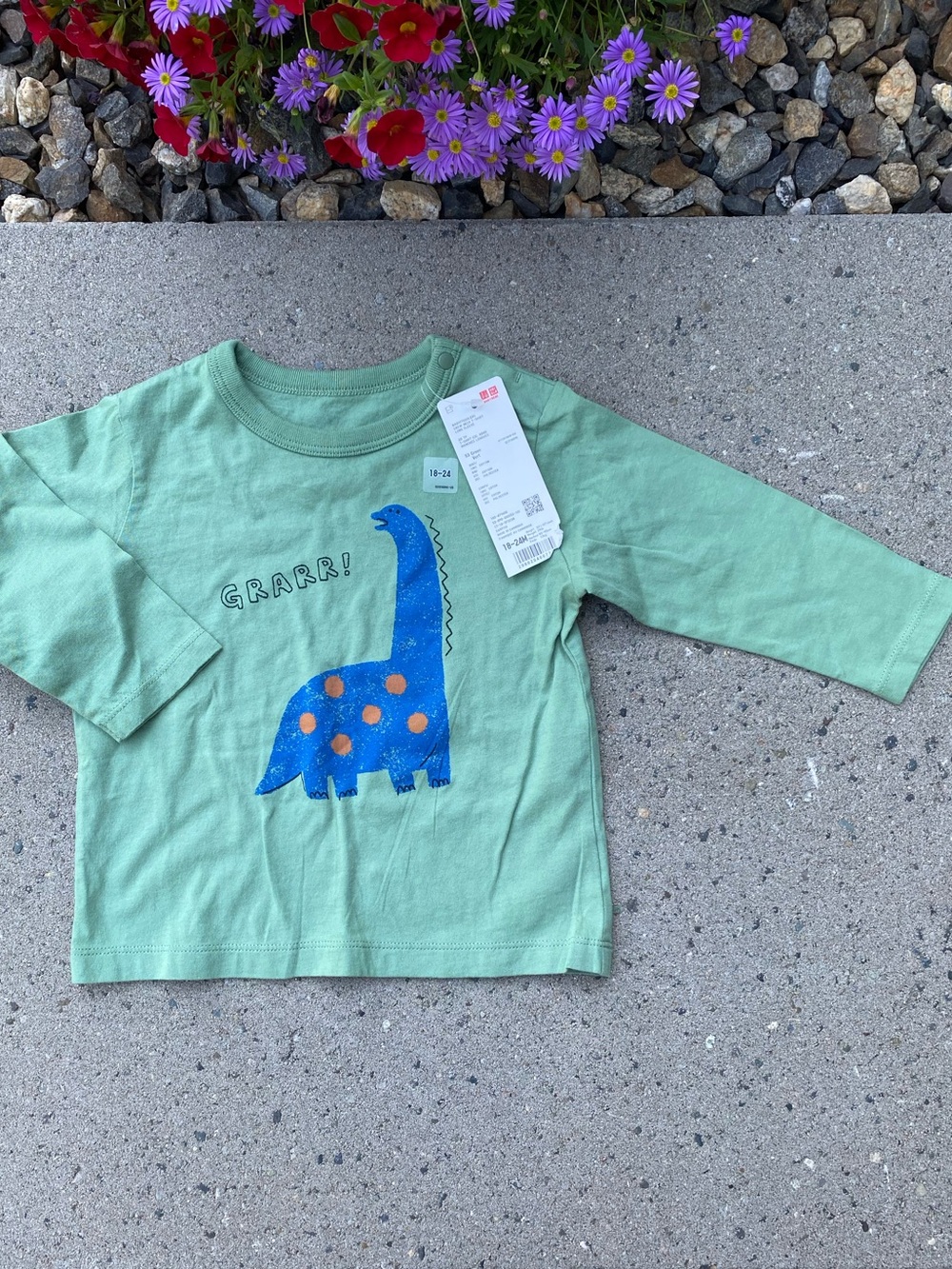 Uniqlo baby Green Long-Sleeve Dino Tee